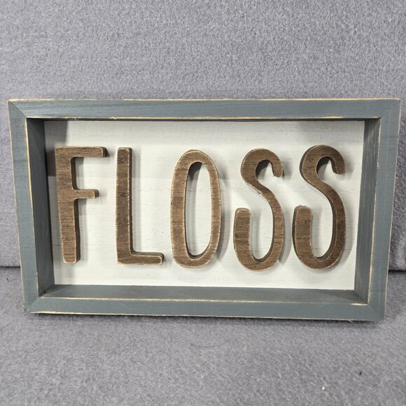 Hobby Lobby Floss/Flush/Brush Bathroom Wall Decor, Set 3, 10" W x 6" T x 1.5" D - Picture 5 of 5